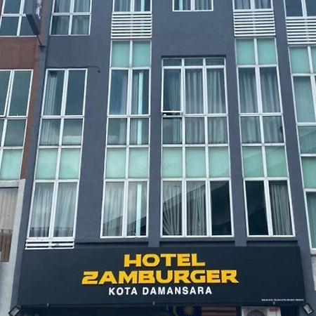 Hotel Zamburger Kota Damansara Bagian luar foto