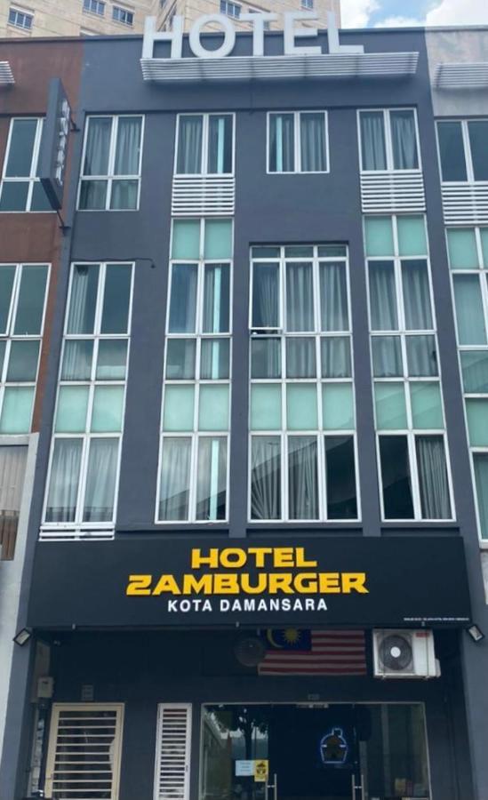 Hotel Zamburger Kota Damansara Bagian luar foto